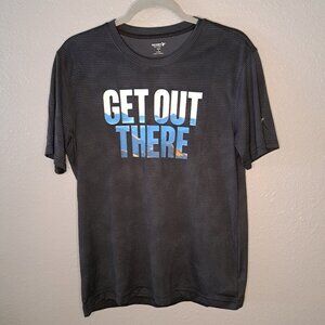 Old Navy Active Core Graphic T-Shirt Size Medium